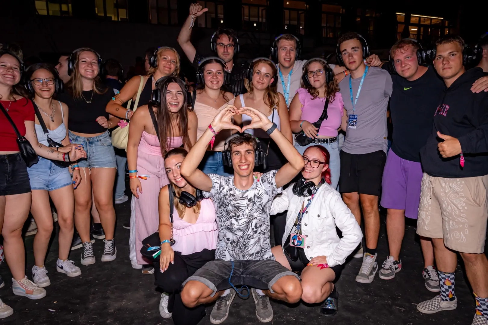 In the evenings, Freshers’ Week participants filled the Bridge Student and Teaching Club. (Photos: András Adorján, Máté Dudás, Gergely Nagy)